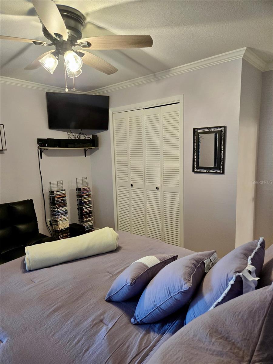 LAKE BLUE ESTATES SUB - Residential