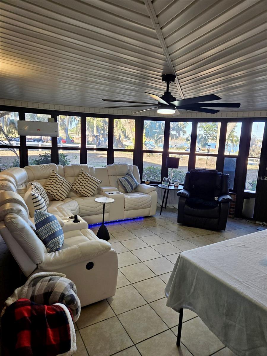 LAKE BLUE ESTATES SUB - Residential