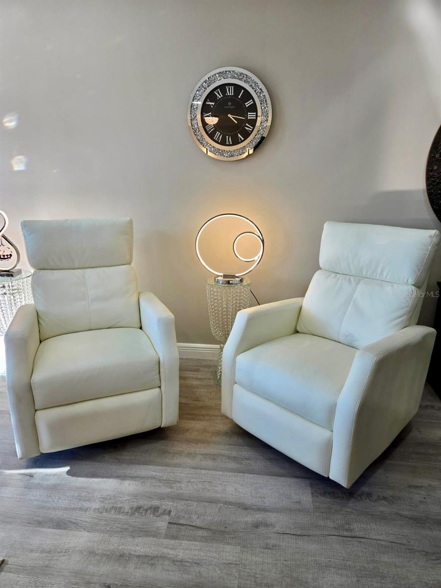 LAKE BLUE ESTATES SUB - Residential