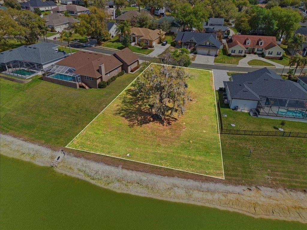 Photo of 5320 Bloomfield Boulevard, Lakeland, FL 33810 (MLS # A4686233)