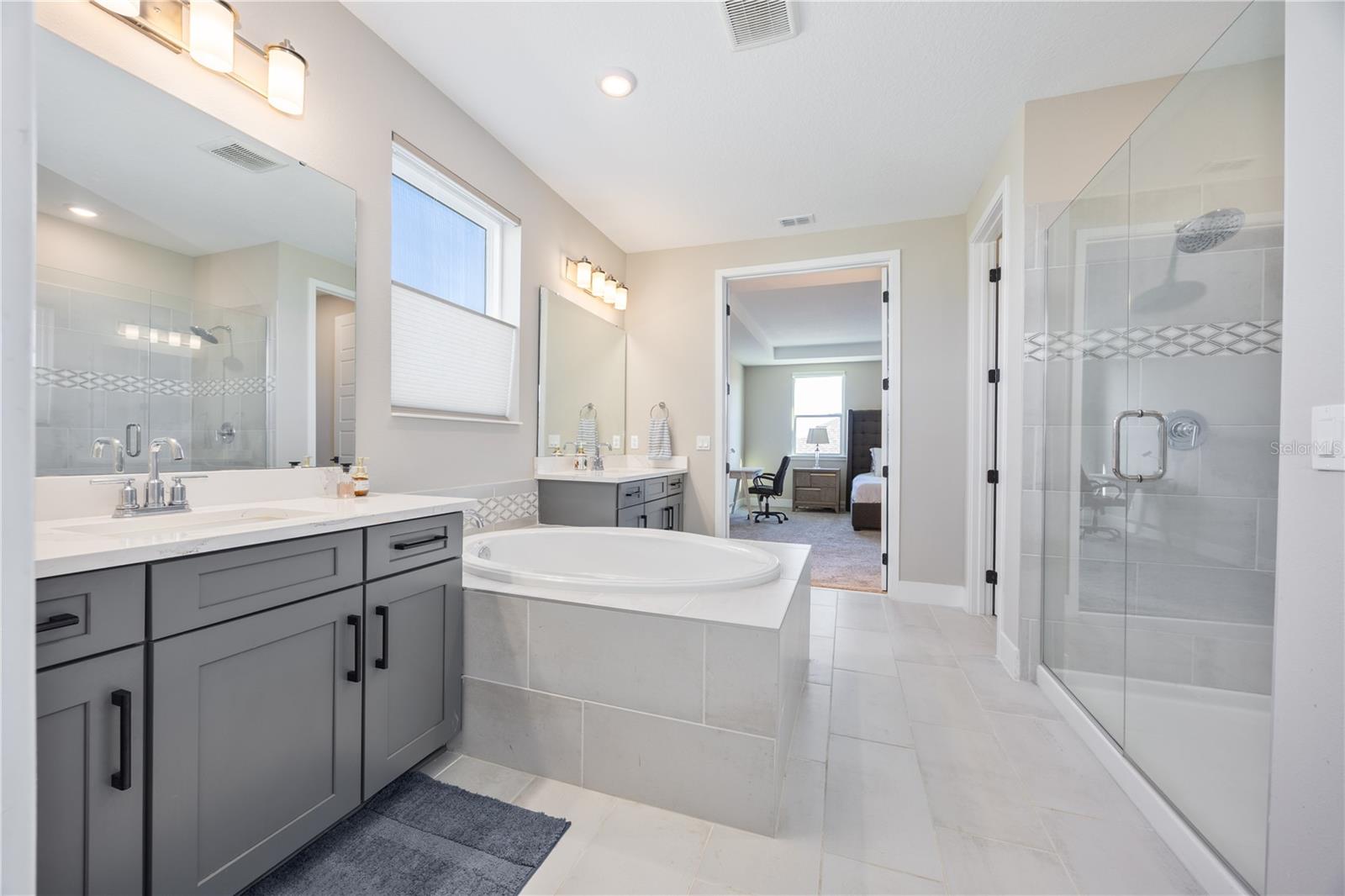 SILVERLEAF RESERVE/HAMLIN PH 2 - Residential