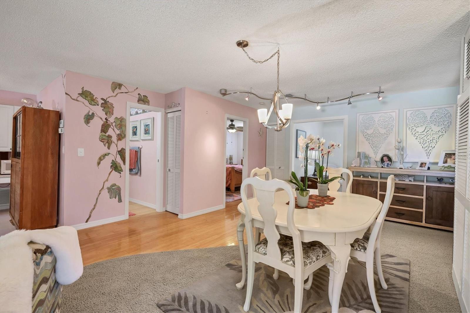 AVONDALE - Residential