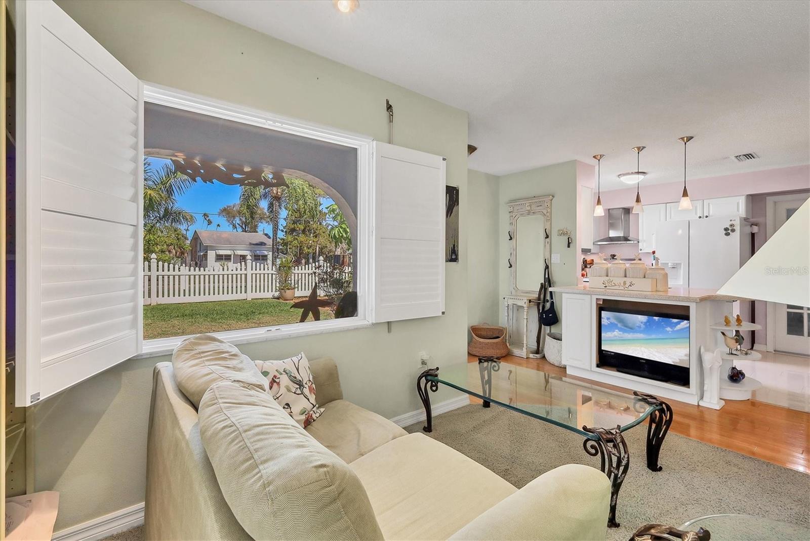 AVONDALE - Residential