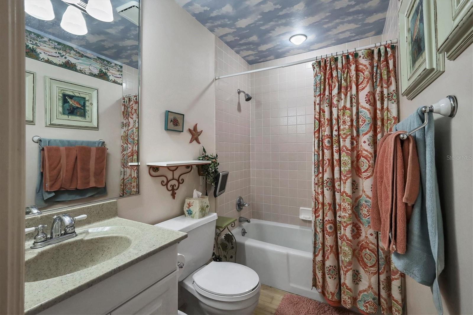 AVONDALE - Residential