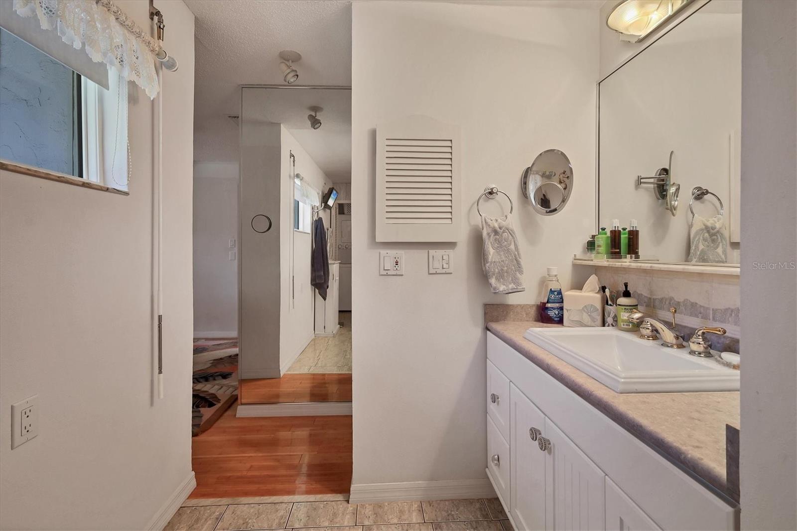 AVONDALE - Residential