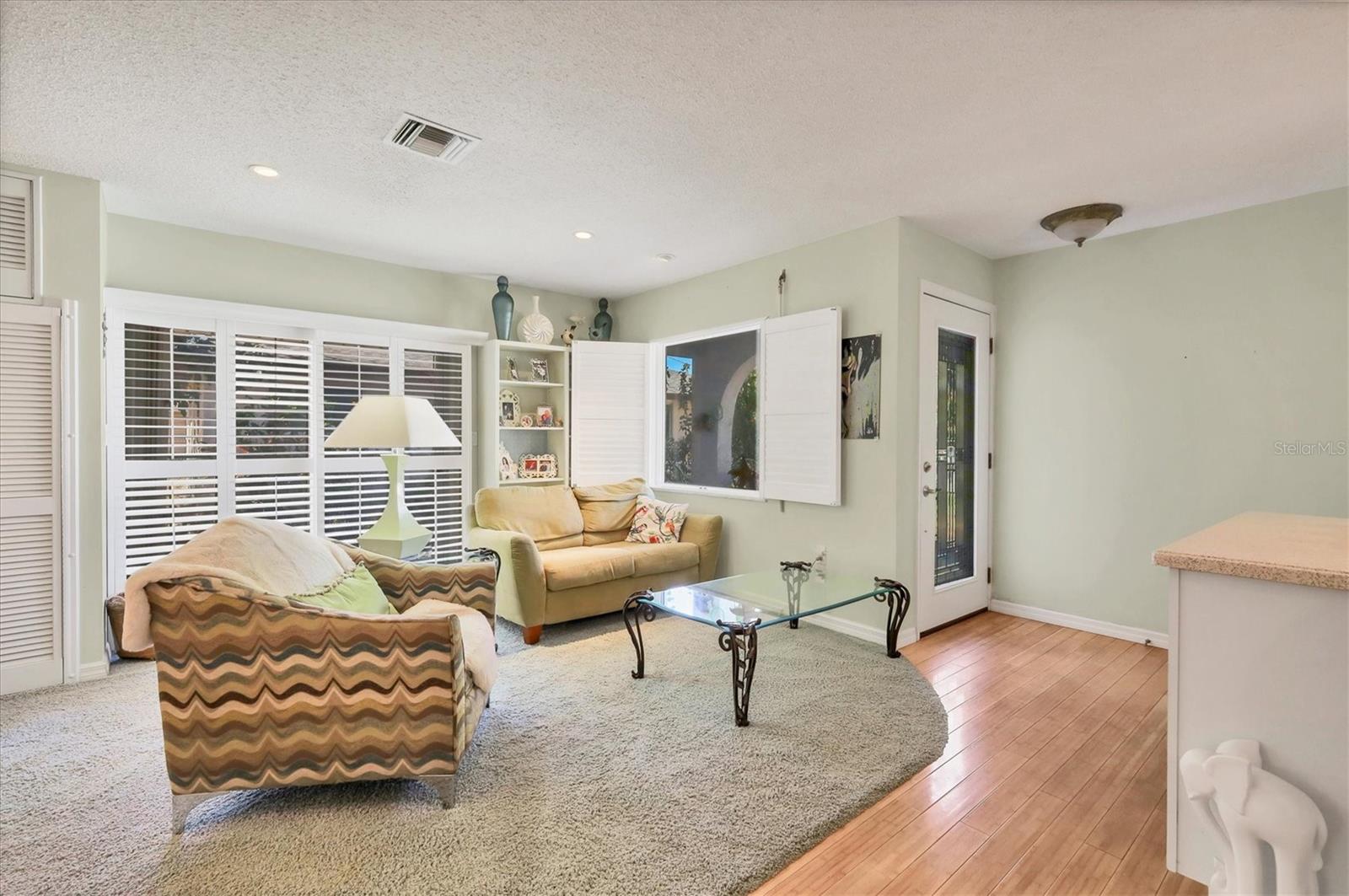 AVONDALE - Residential