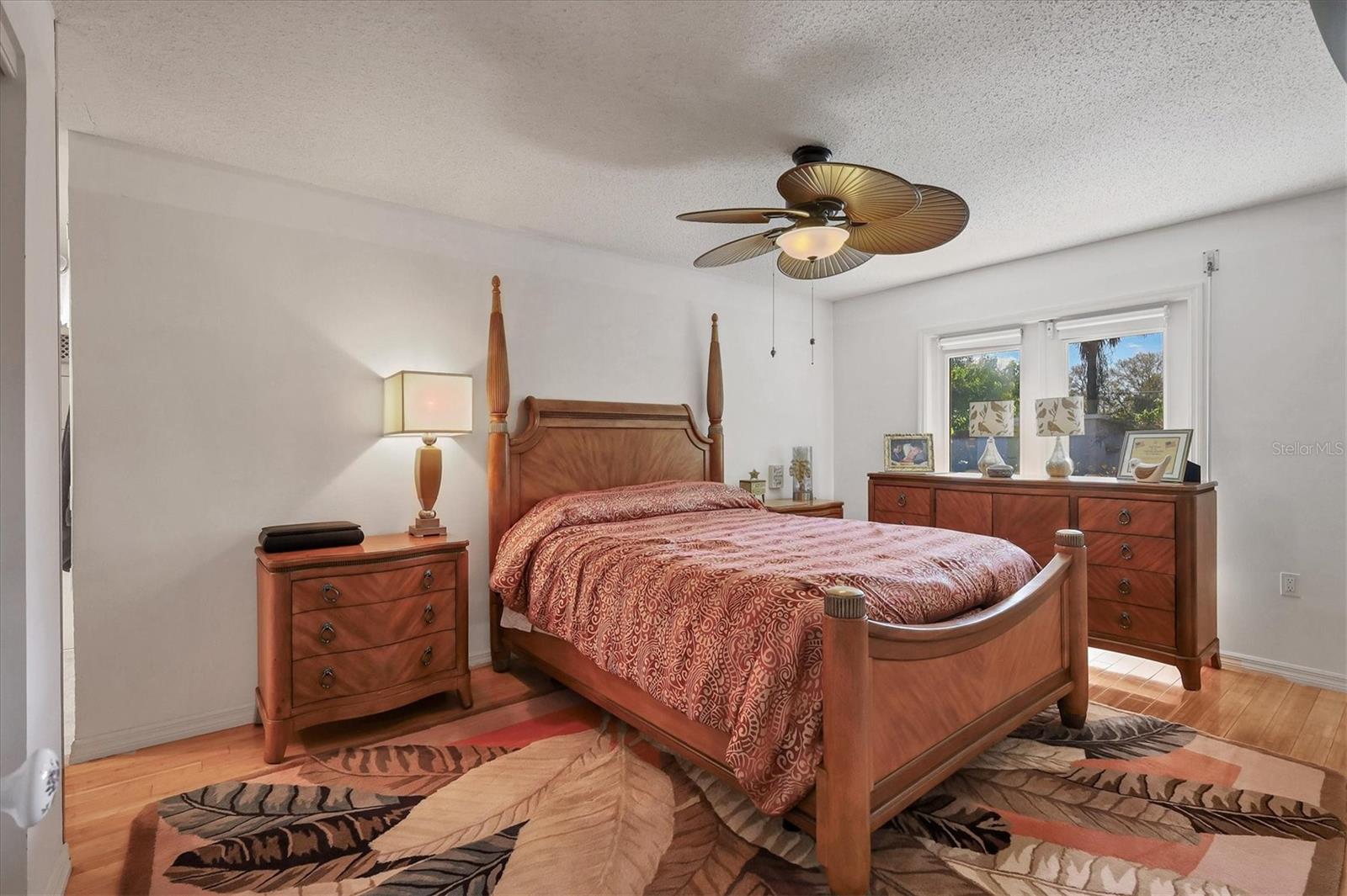 AVONDALE - Residential