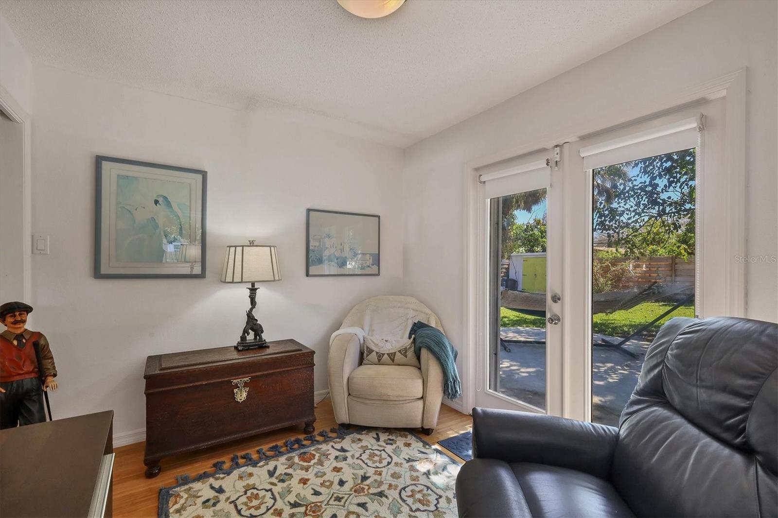 AVONDALE - Residential