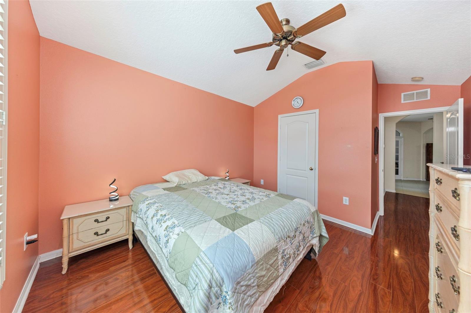 OAKSTEAD PARCEL 6 UNIT 1 AND PARCEL 7 PB 41 PG 099 - Residential