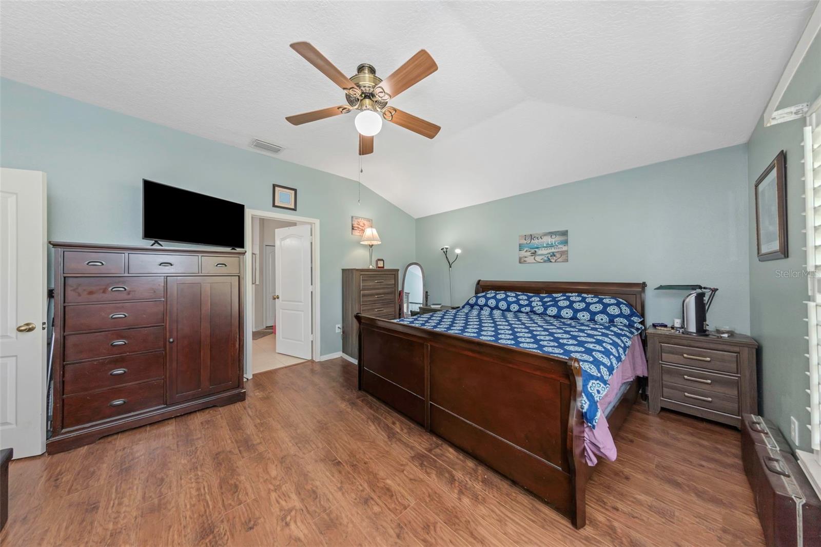 OAKSTEAD PARCEL 6 UNIT 1 AND PARCEL 7 PB 41 PG 099 - Residential