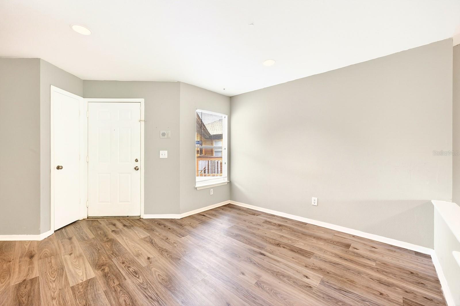 WINDSOR AT SABAL WALK A CONDO - Residential