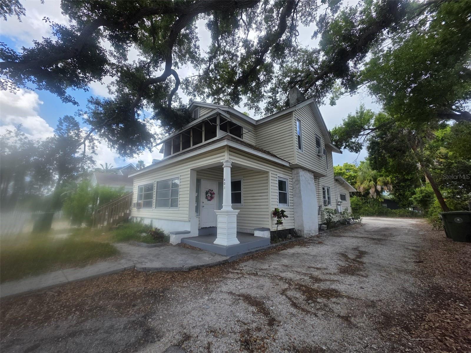 602 W 26TH STREET