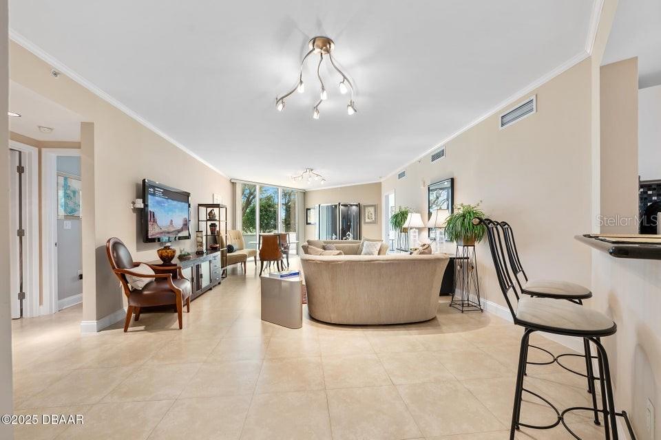 231 RIVERSIDE DRIVE 103-1