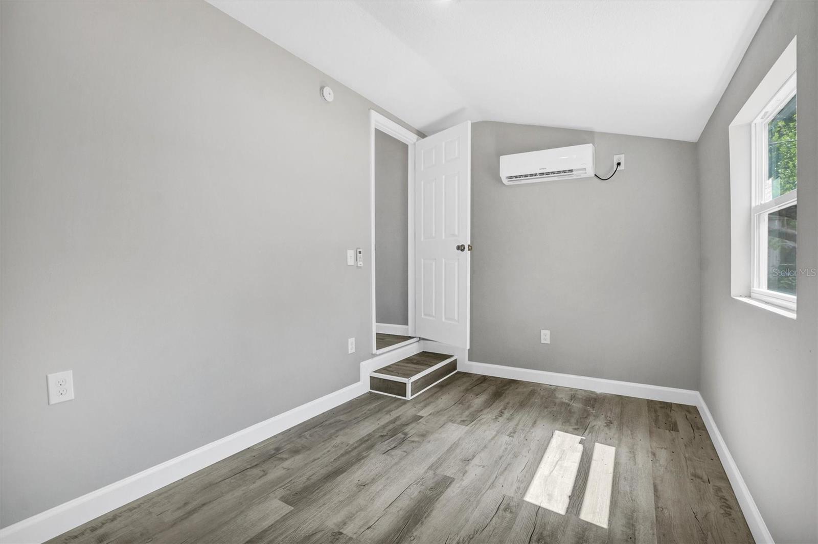GOLF VIEW PARK - Residential