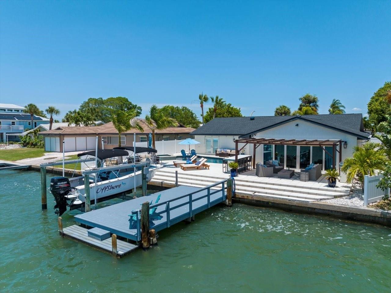 THREE PALMS POINT - Residential