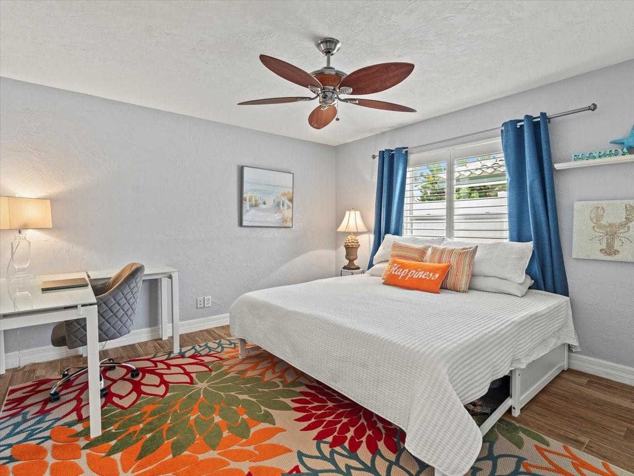 THREE PALMS POINT - Residential