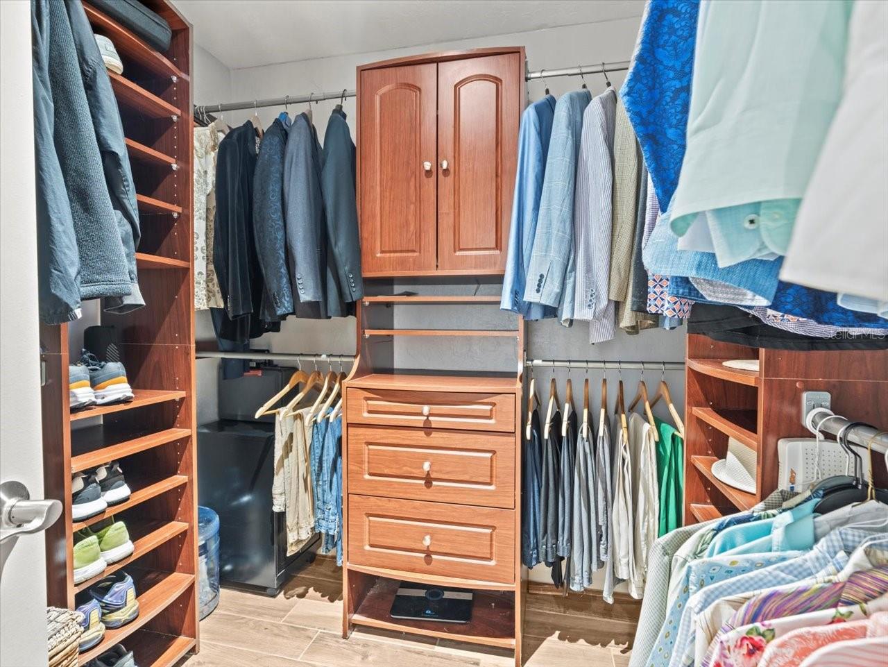 THREE PALMS POINT - Residential