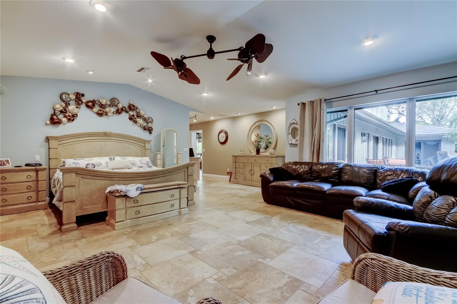 PINELLAS GROVES - Residential