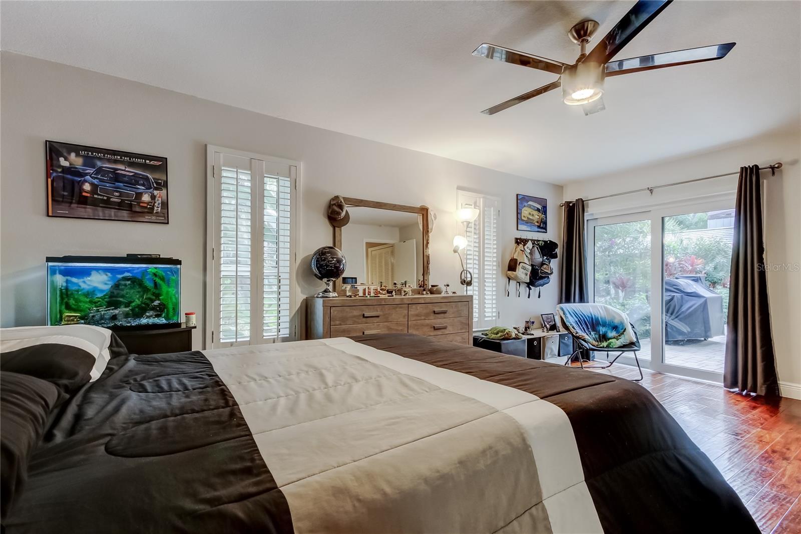 PINELLAS GROVES - Residential