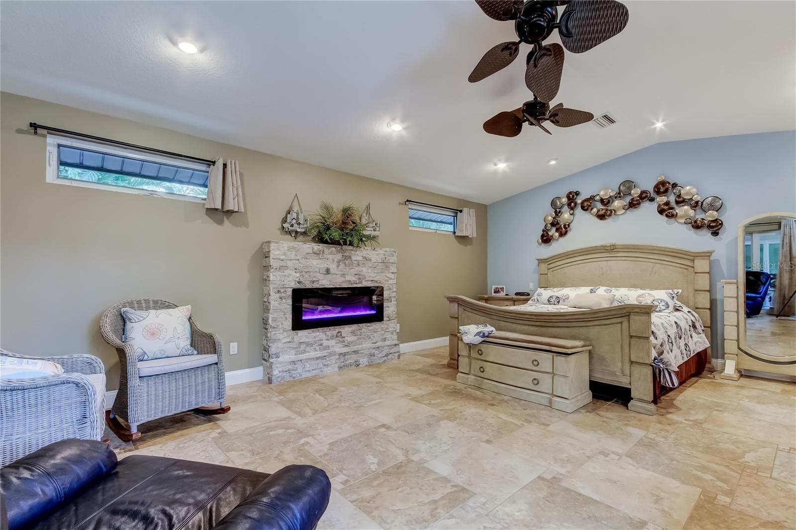 PINELLAS GROVES - Residential