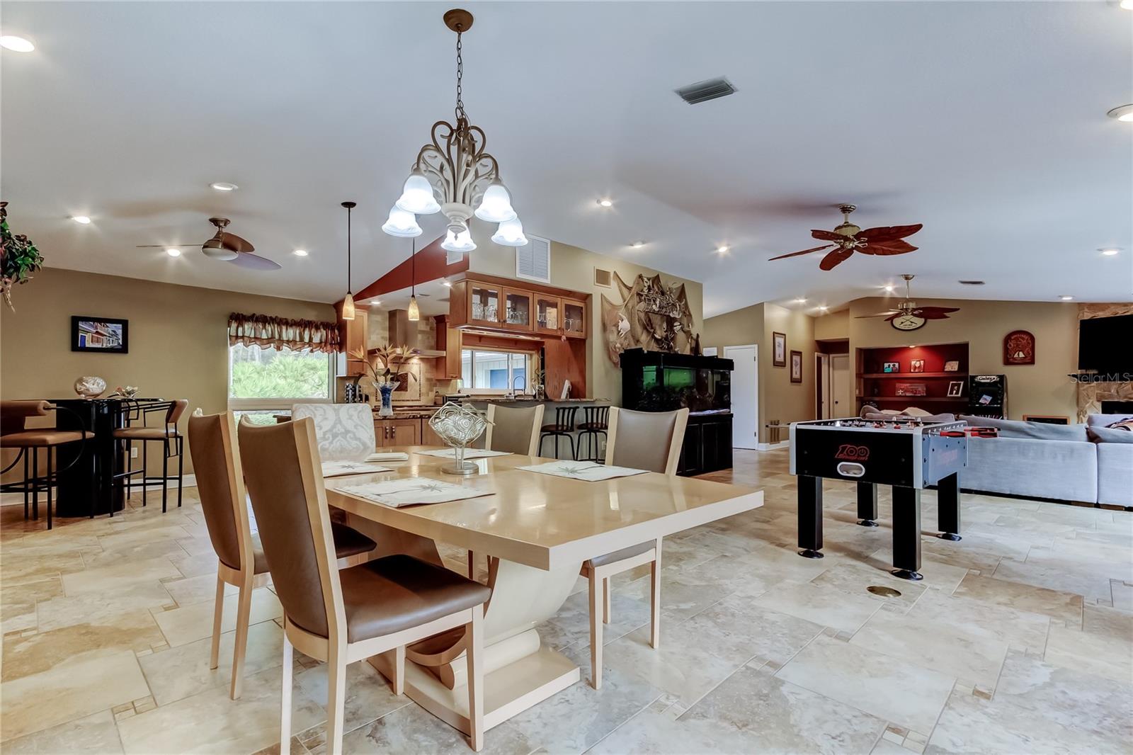 PINELLAS GROVES - Residential