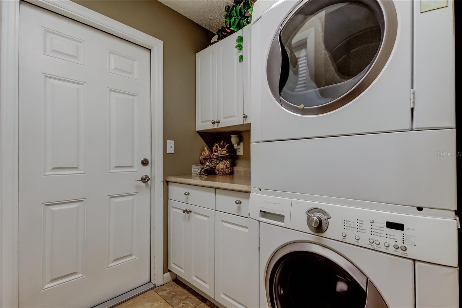 PINELLAS GROVES - Residential