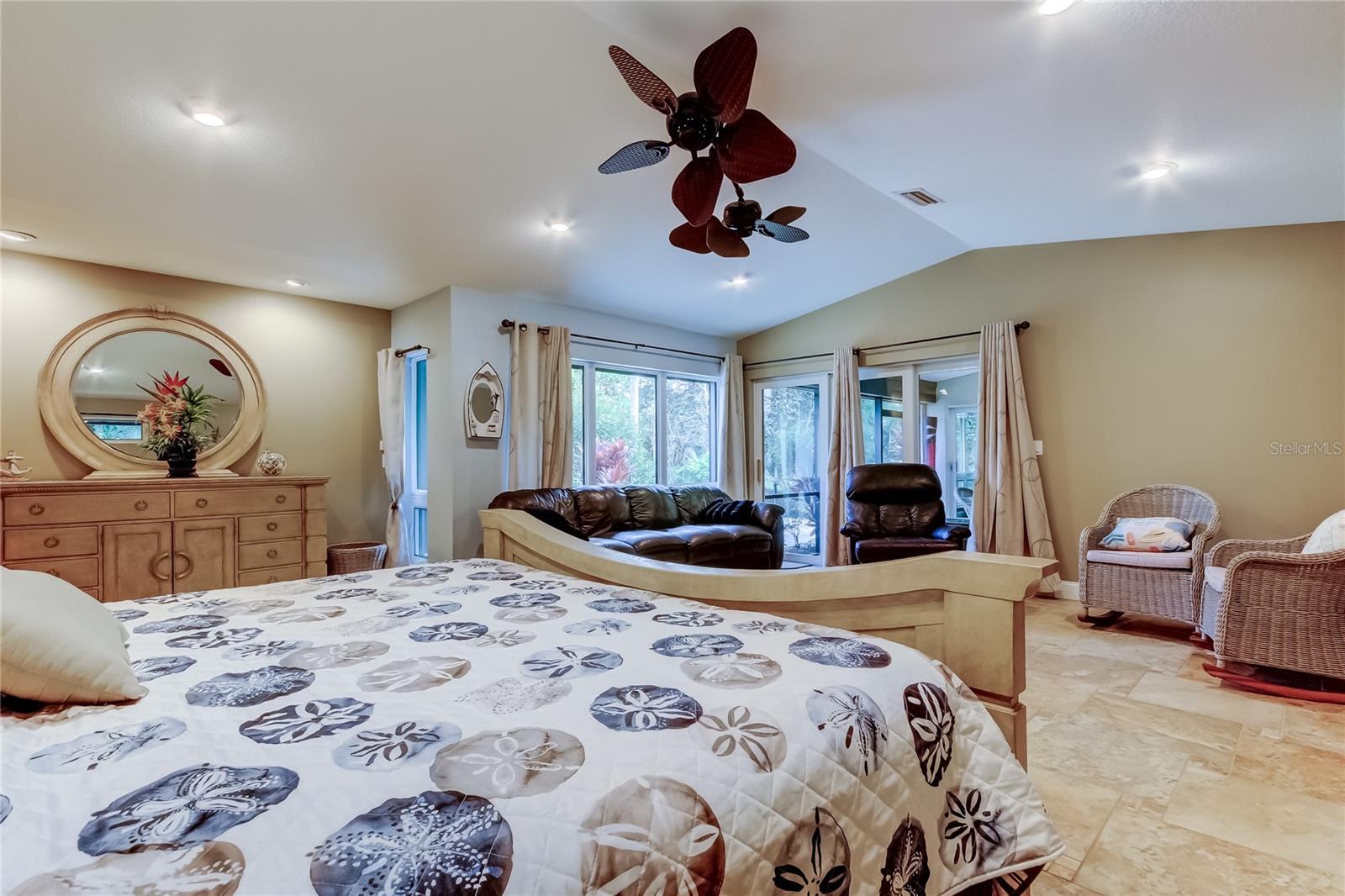 PINELLAS GROVES - Residential