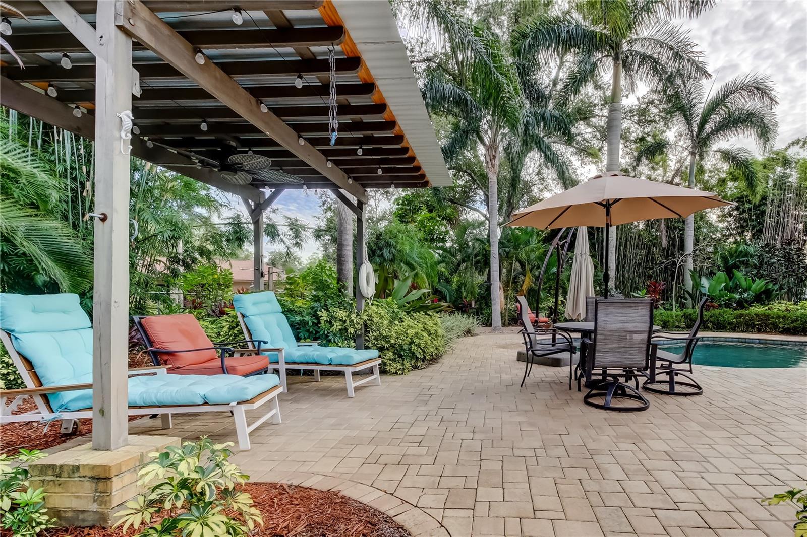 PINELLAS GROVES - Residential