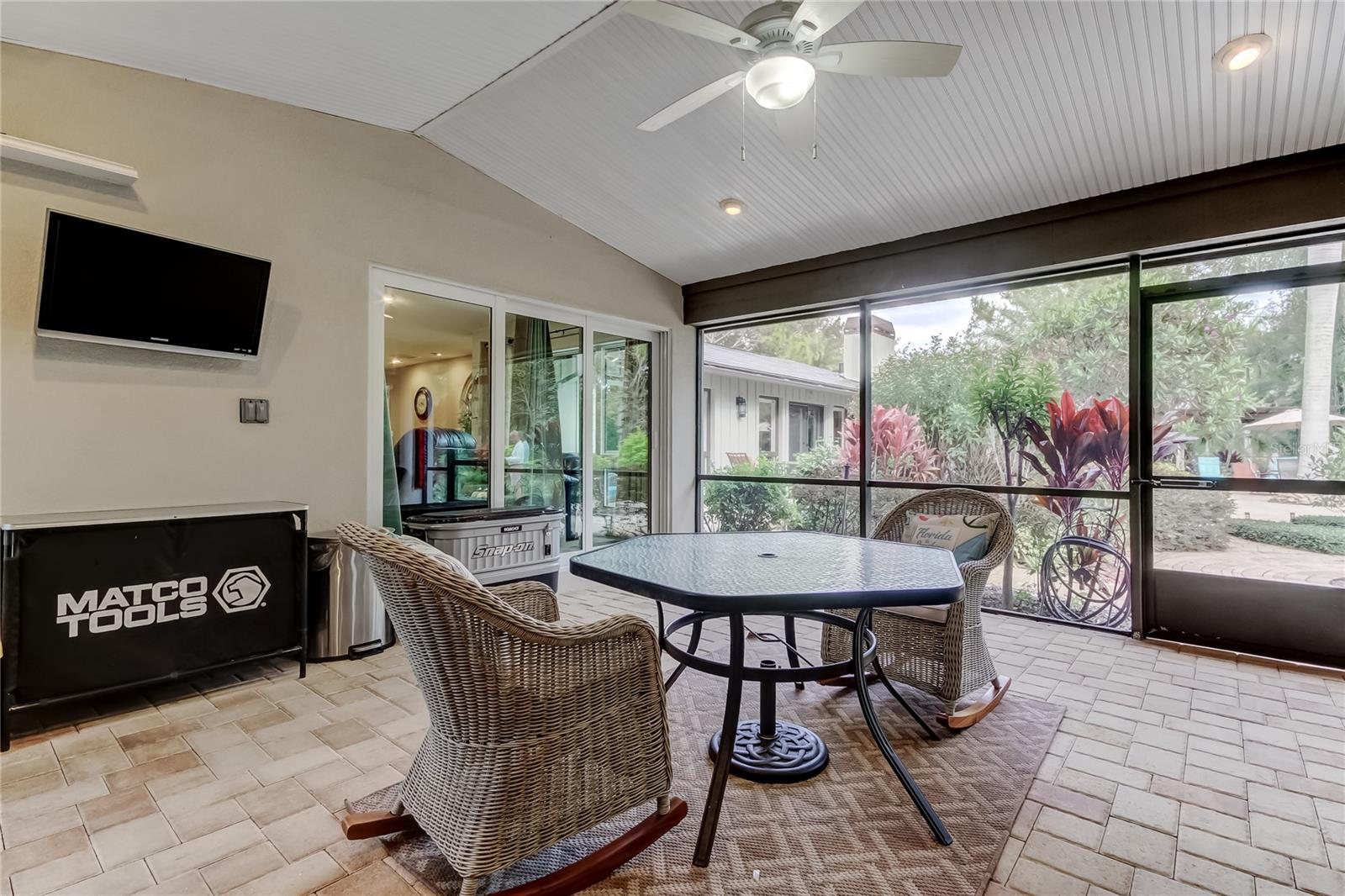 PINELLAS GROVES - Residential