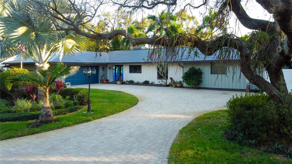 Photo of 13000 98th Avenue, Seminole, FL 33776 (MLS # TB8452487)