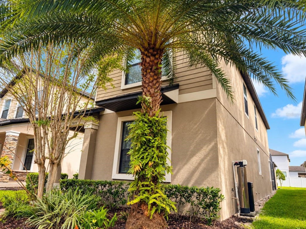 Photo of 13019 Garridan Avenue, Windermere, FL 34786 (MLS # O6451068)