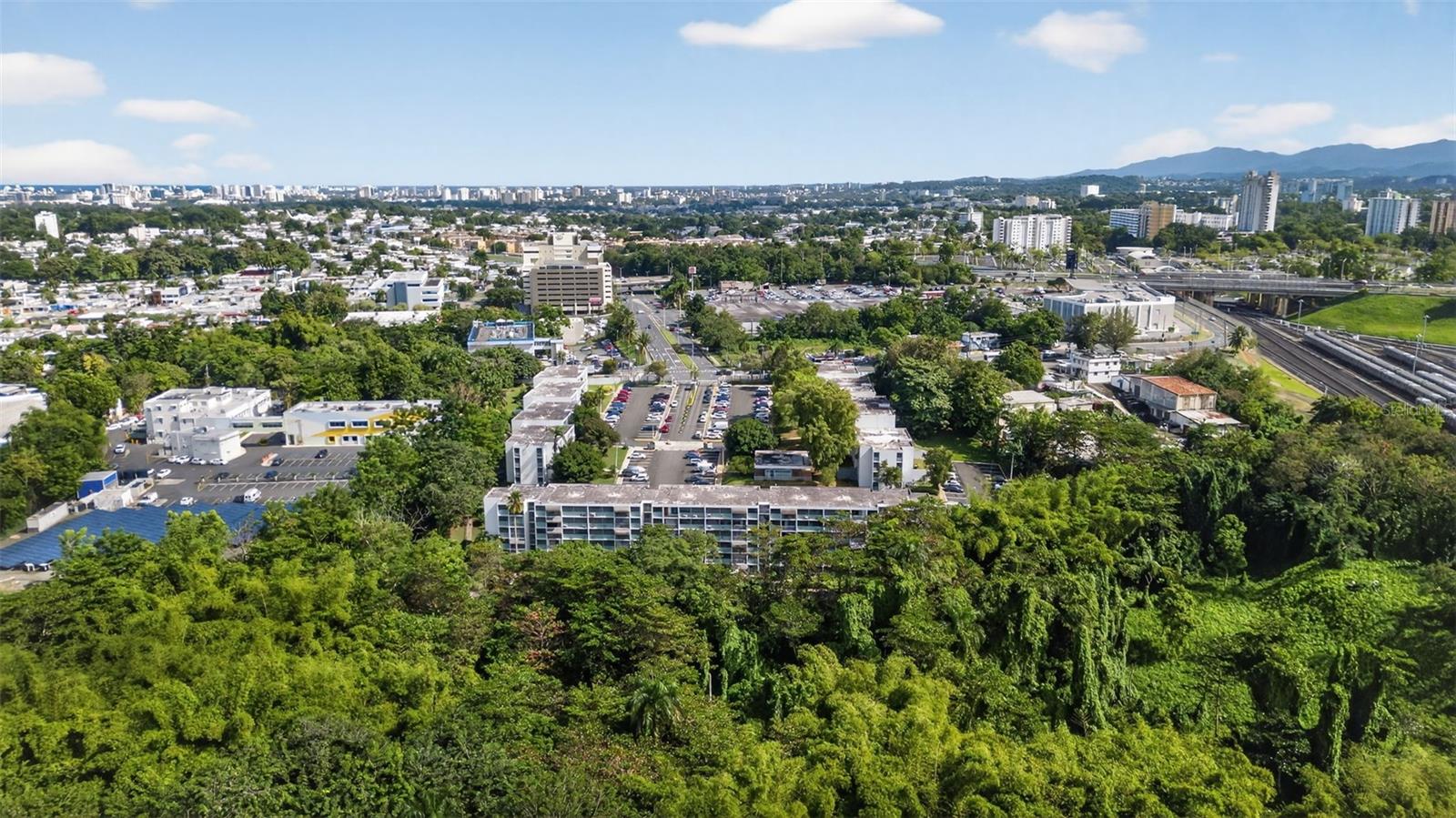 ADM CAMINO REAL - Residential