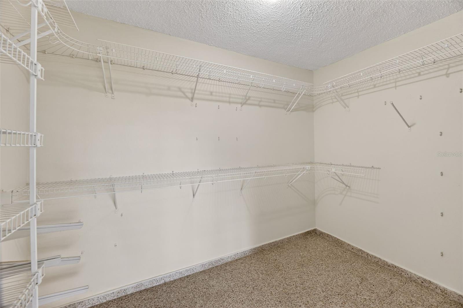 ADM CAMINO REAL - Residential