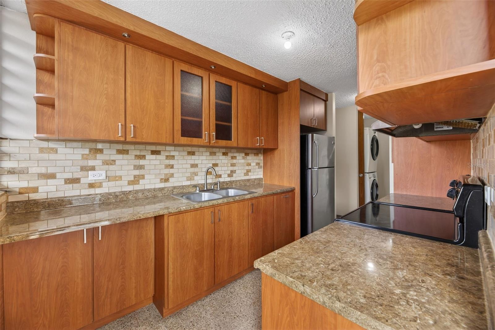 ADM CAMINO REAL - Residential