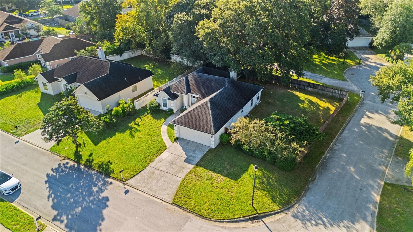 DRAYTON PLACE UNIT ONE B - Residential