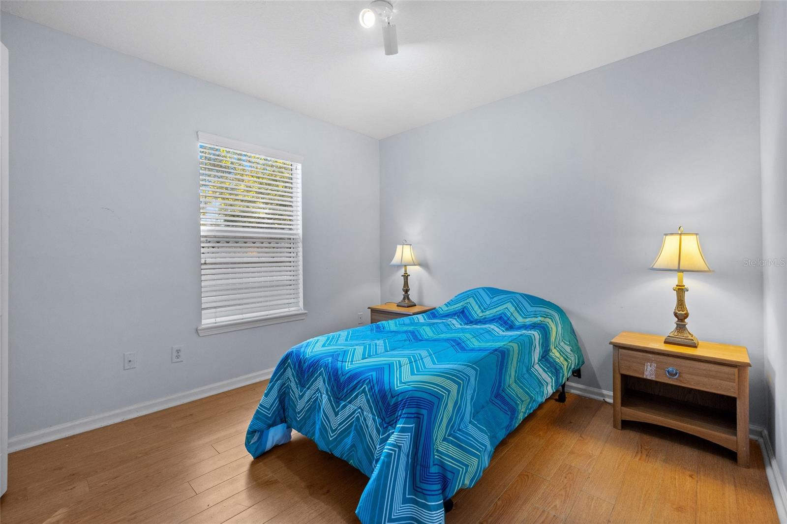 DRAYTON PLACE UNIT ONE B - Residential