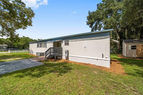 A home in SUMMERFIELD