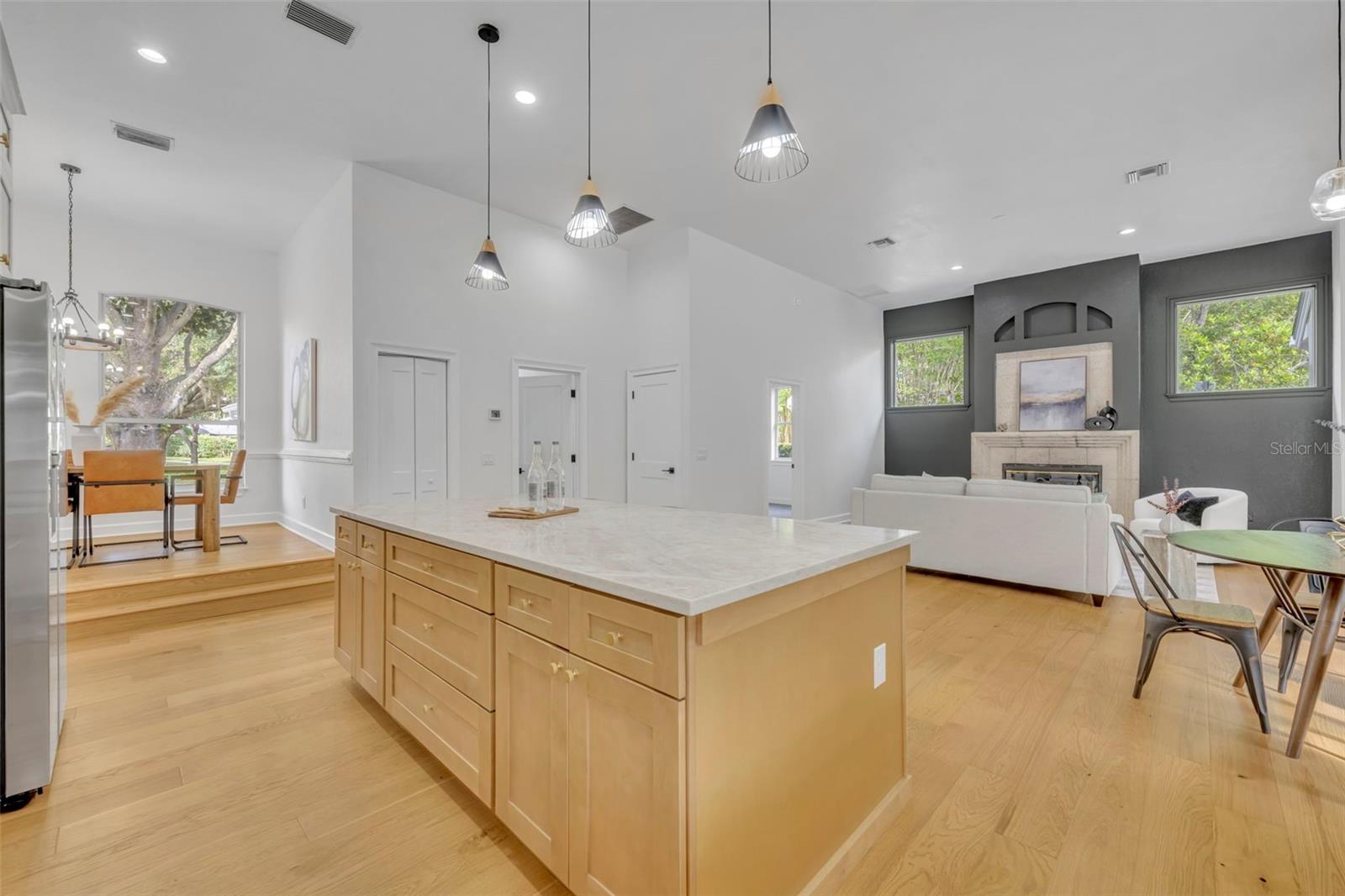 CYPRESS ISLE - Residential