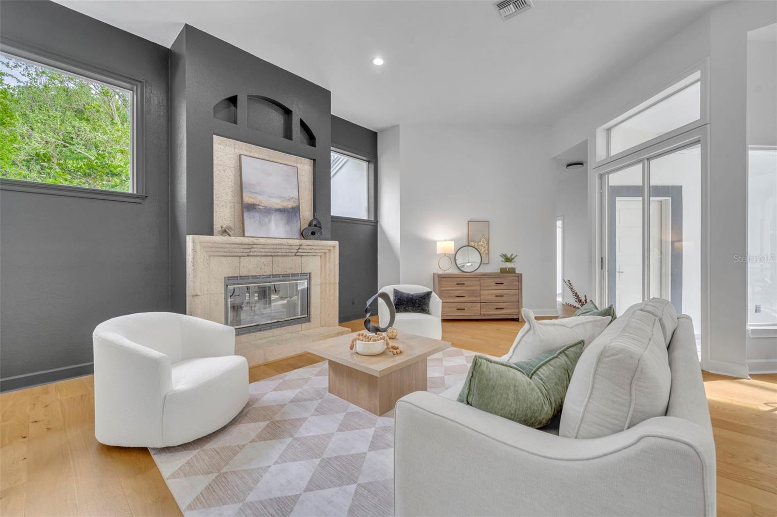 CYPRESS ISLE - Residential