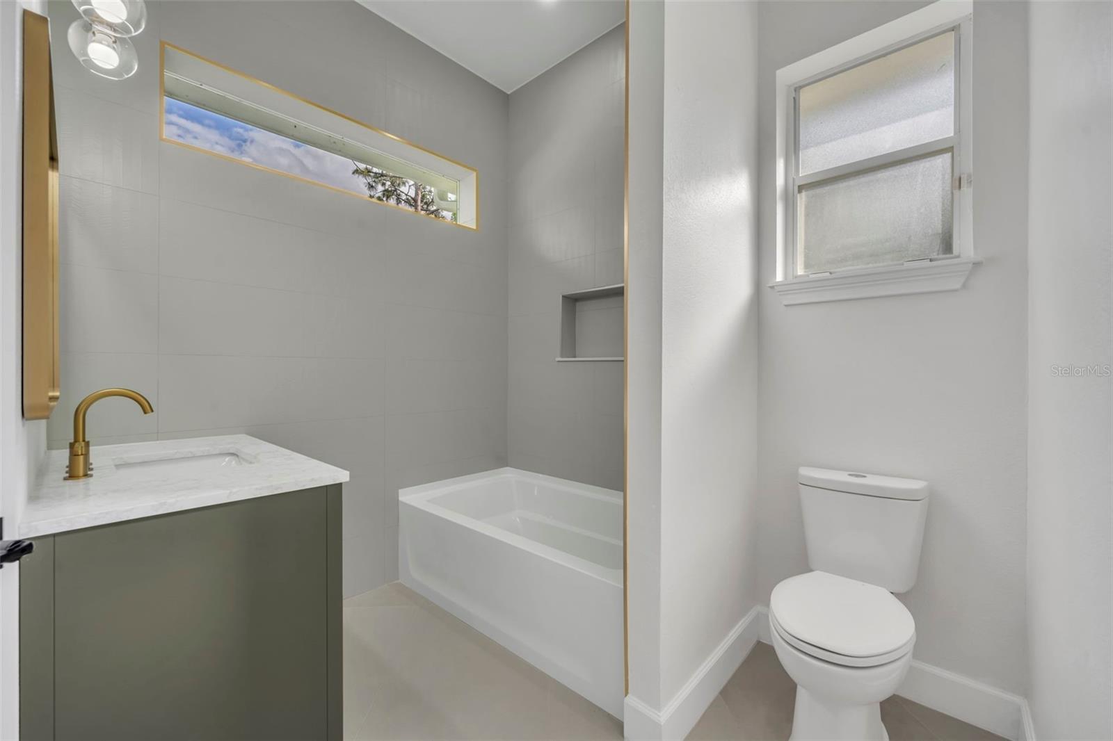 CYPRESS ISLE - Residential