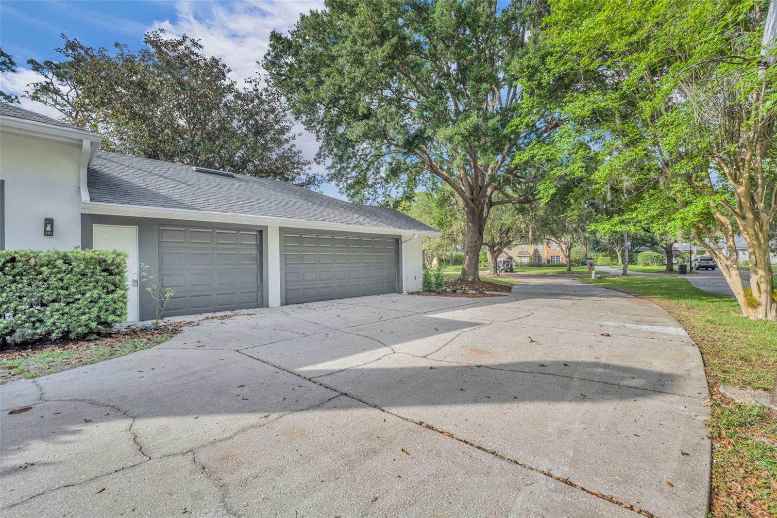 CYPRESS ISLE - Residential