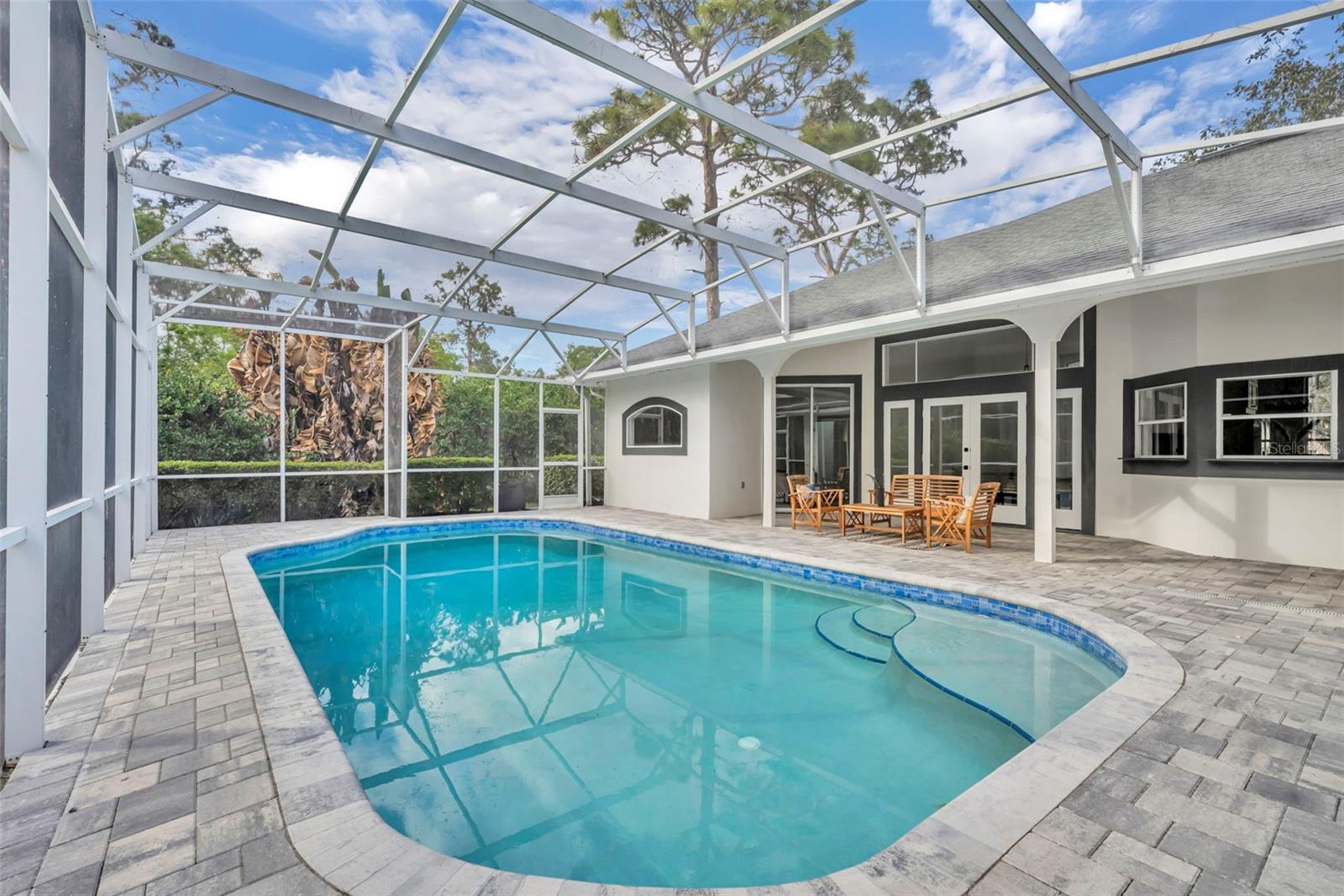 CYPRESS ISLE - Residential