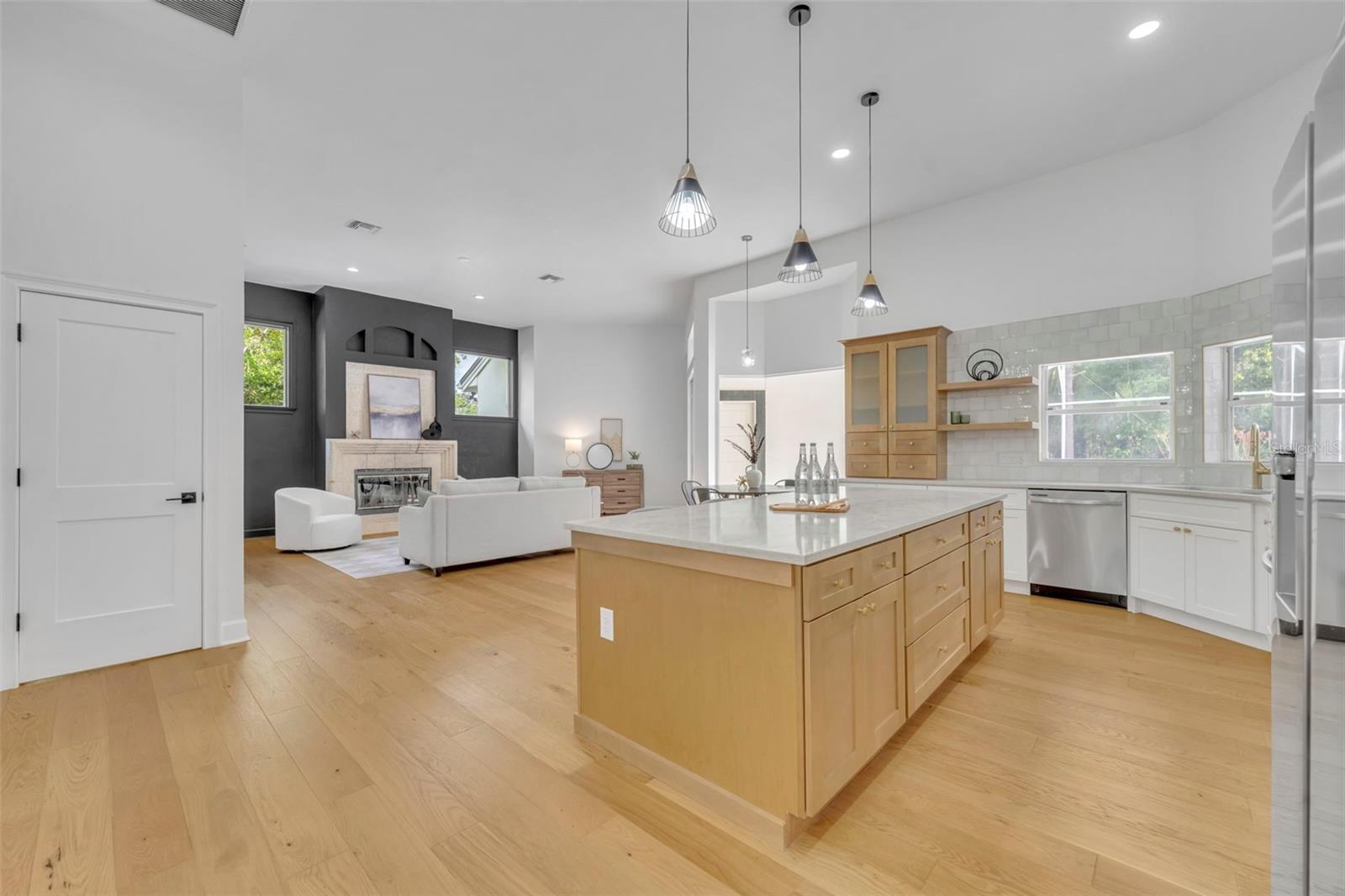 CYPRESS ISLE - Residential