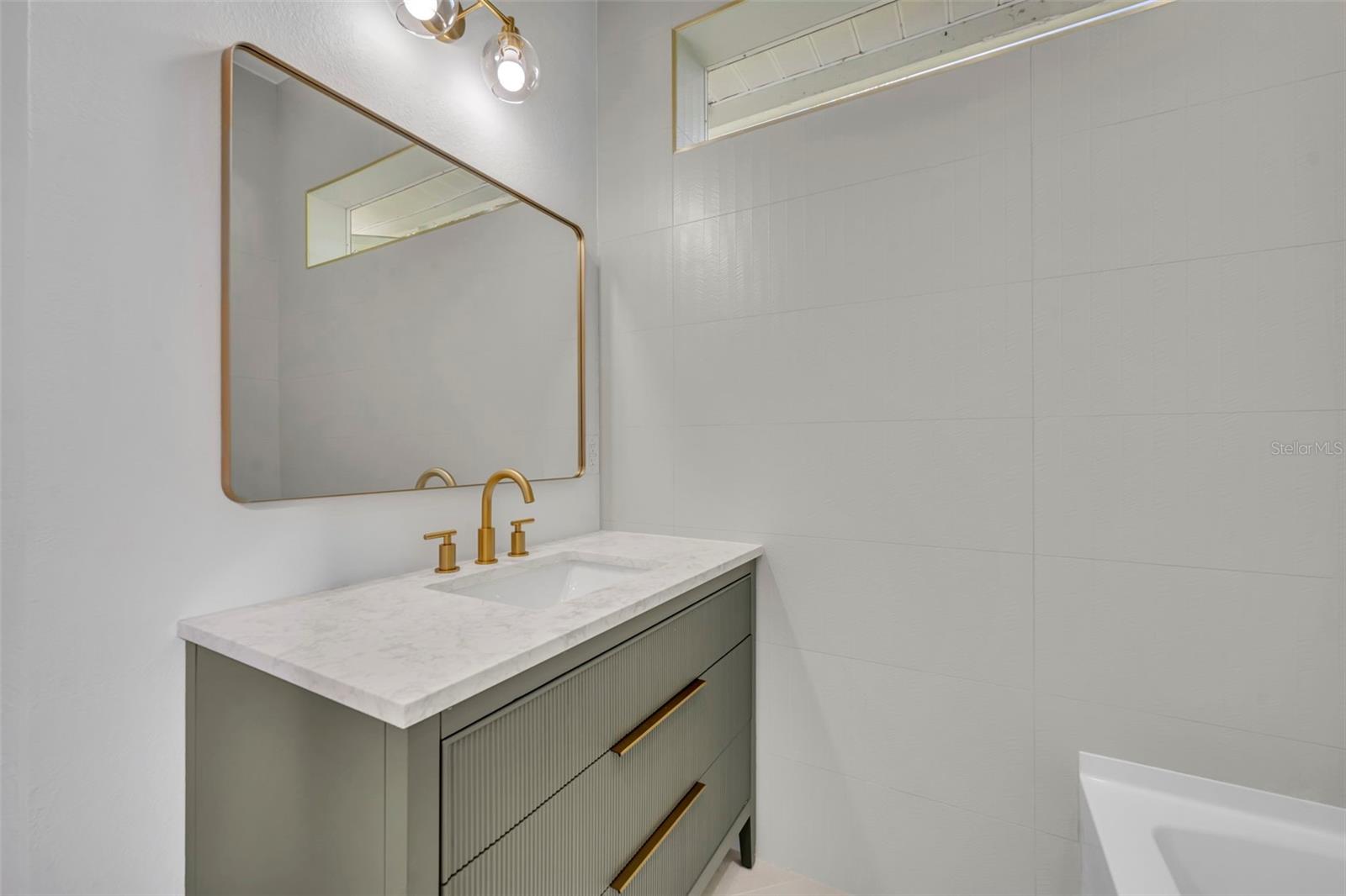 CYPRESS ISLE - Residential