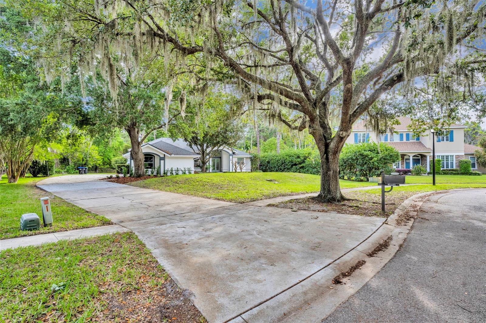 CYPRESS ISLE - Residential