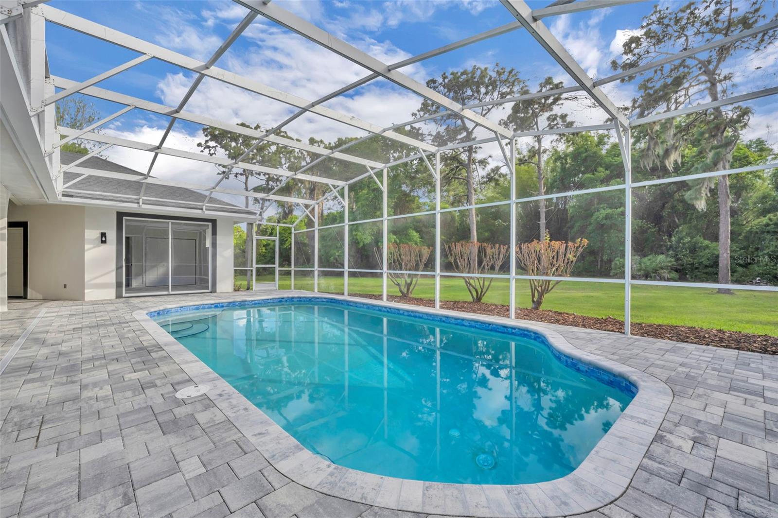 CYPRESS ISLE - Residential