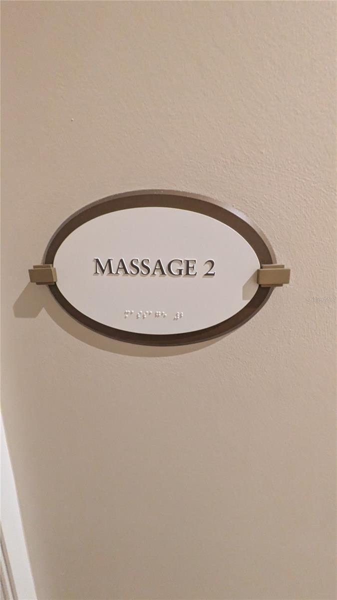 RENAISSANCE 1 - Residential Lease