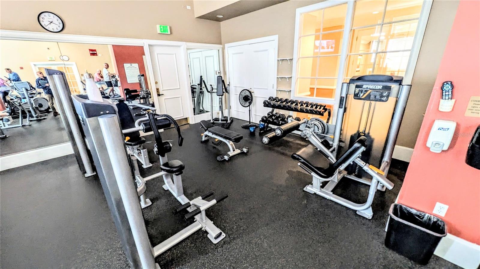 RENAISSANCE 1 - Residential Lease