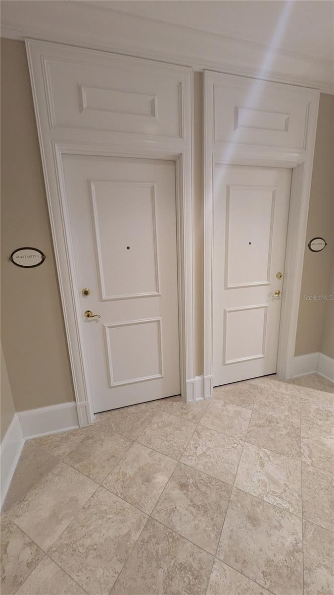 RENAISSANCE 1 - Residential Lease