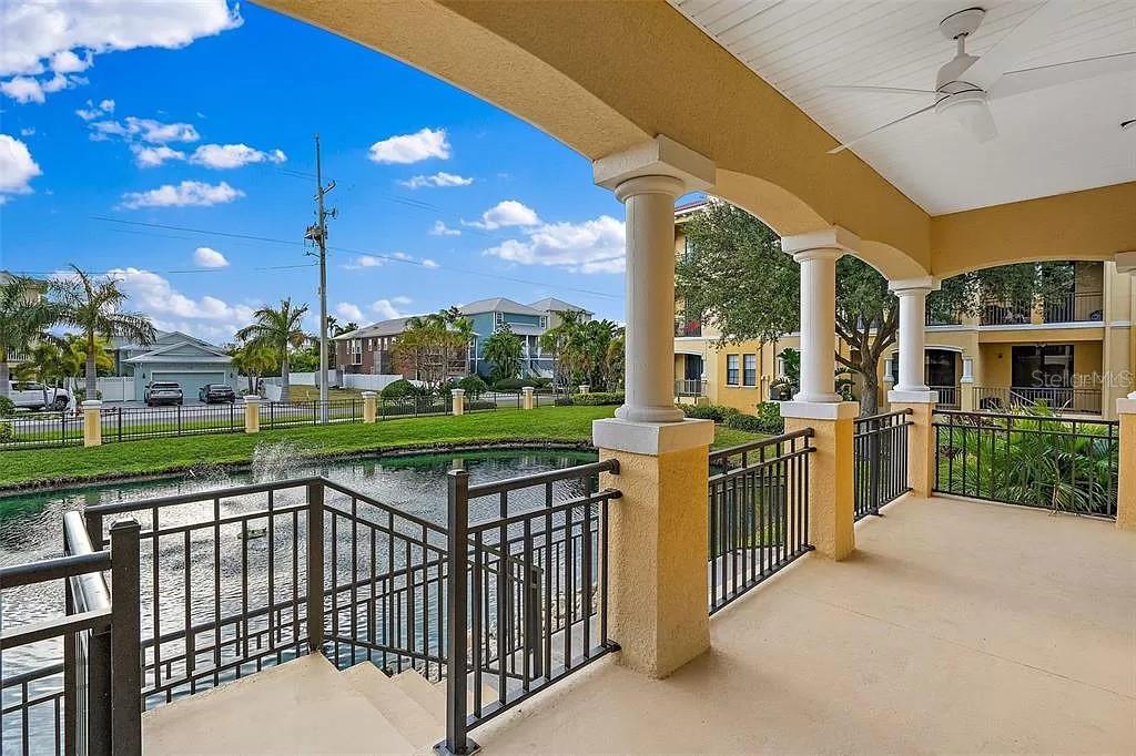 BRISA DEL MAR TWNHMS - Residential Lease